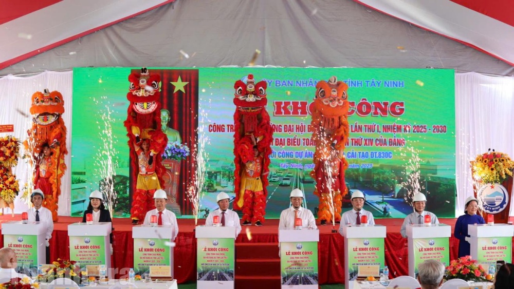 UBND tỉnh Tây Ninh tổ chức khởi công Dự án Nâng cấp, cải tạo tuyến ĐT.830C. Ảnh: Thu Huyền